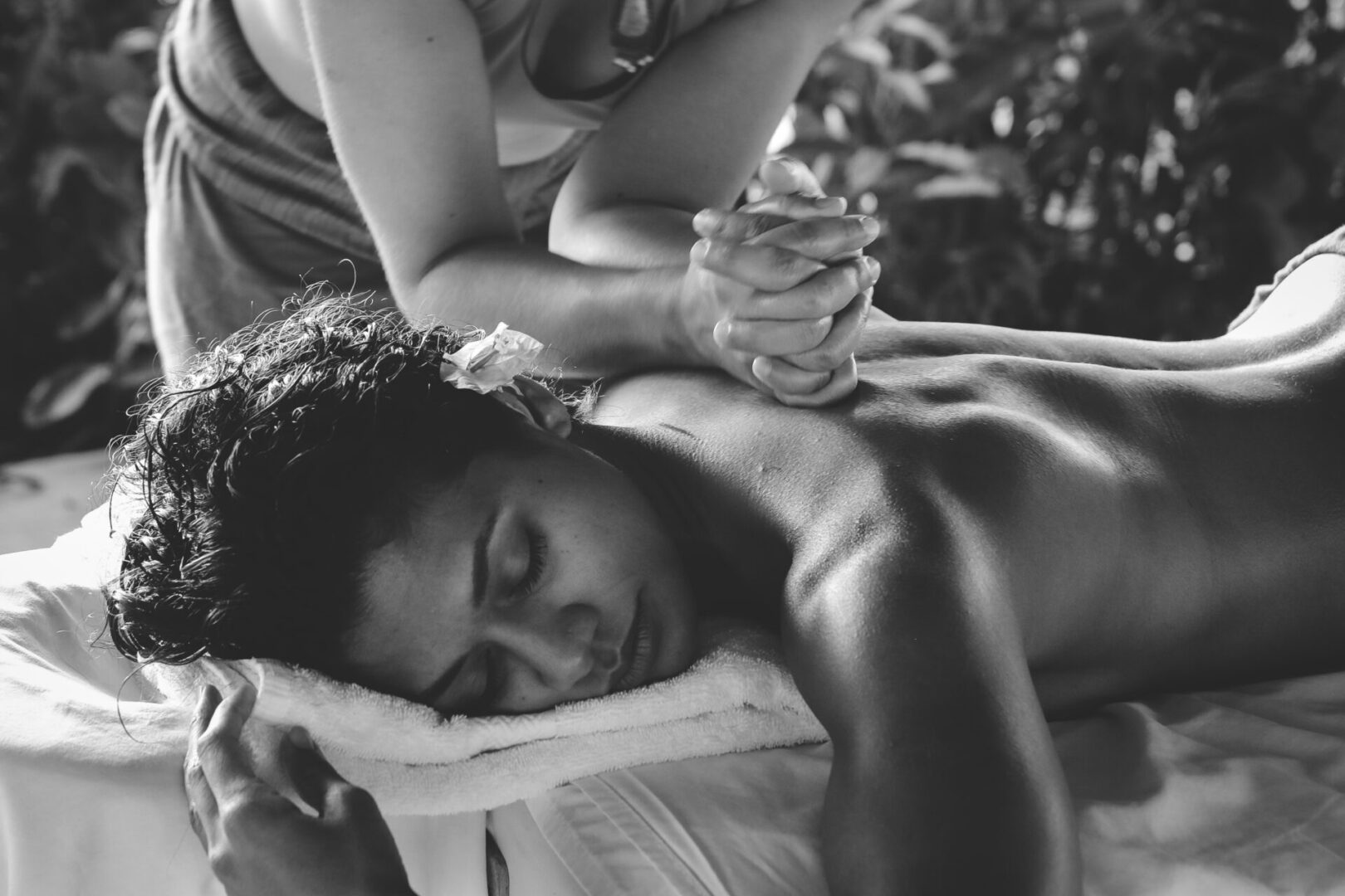 women relaxing while massage